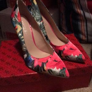 Floral pumps